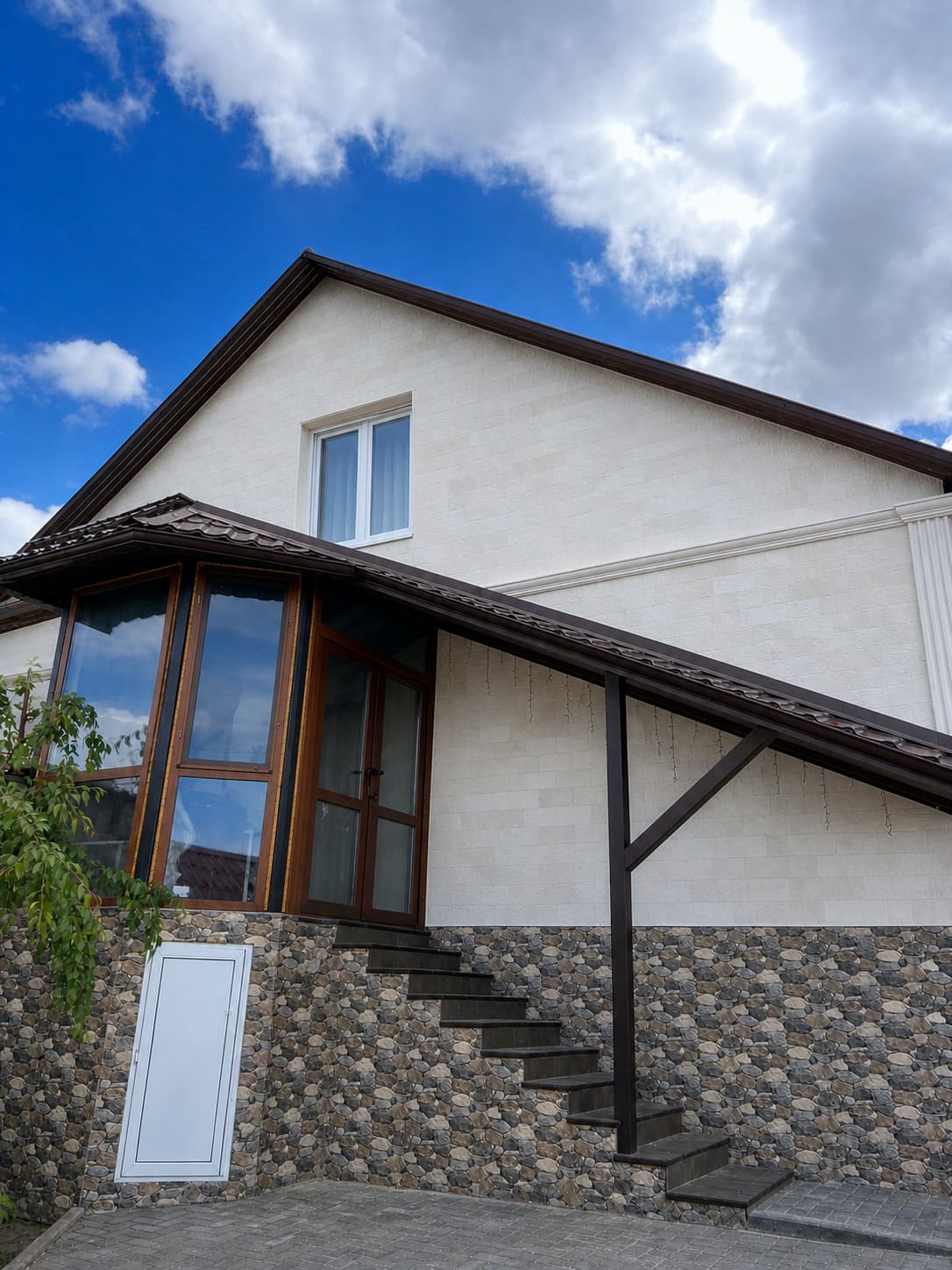 Ialoveni - fațada cabana din faianță flexibilă — 4
