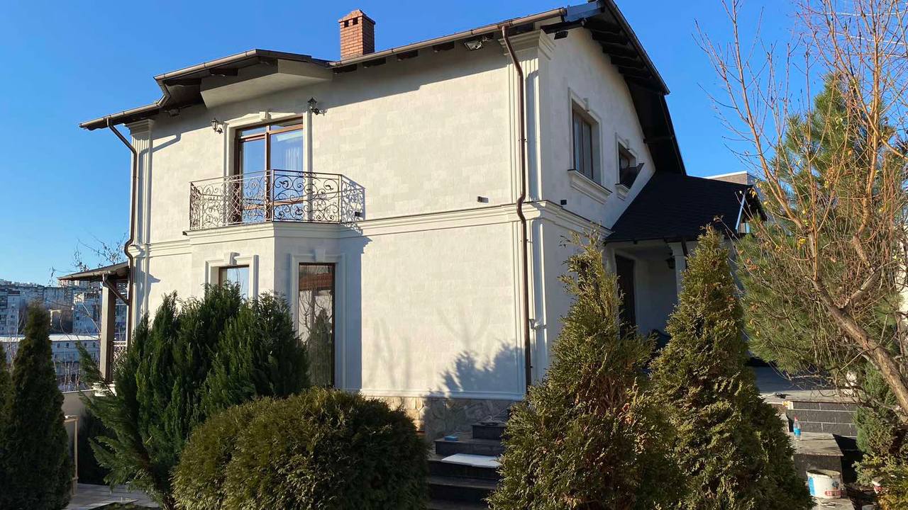Gresie flexibilă Pletaflex - casă privată pe Telecentre — 1