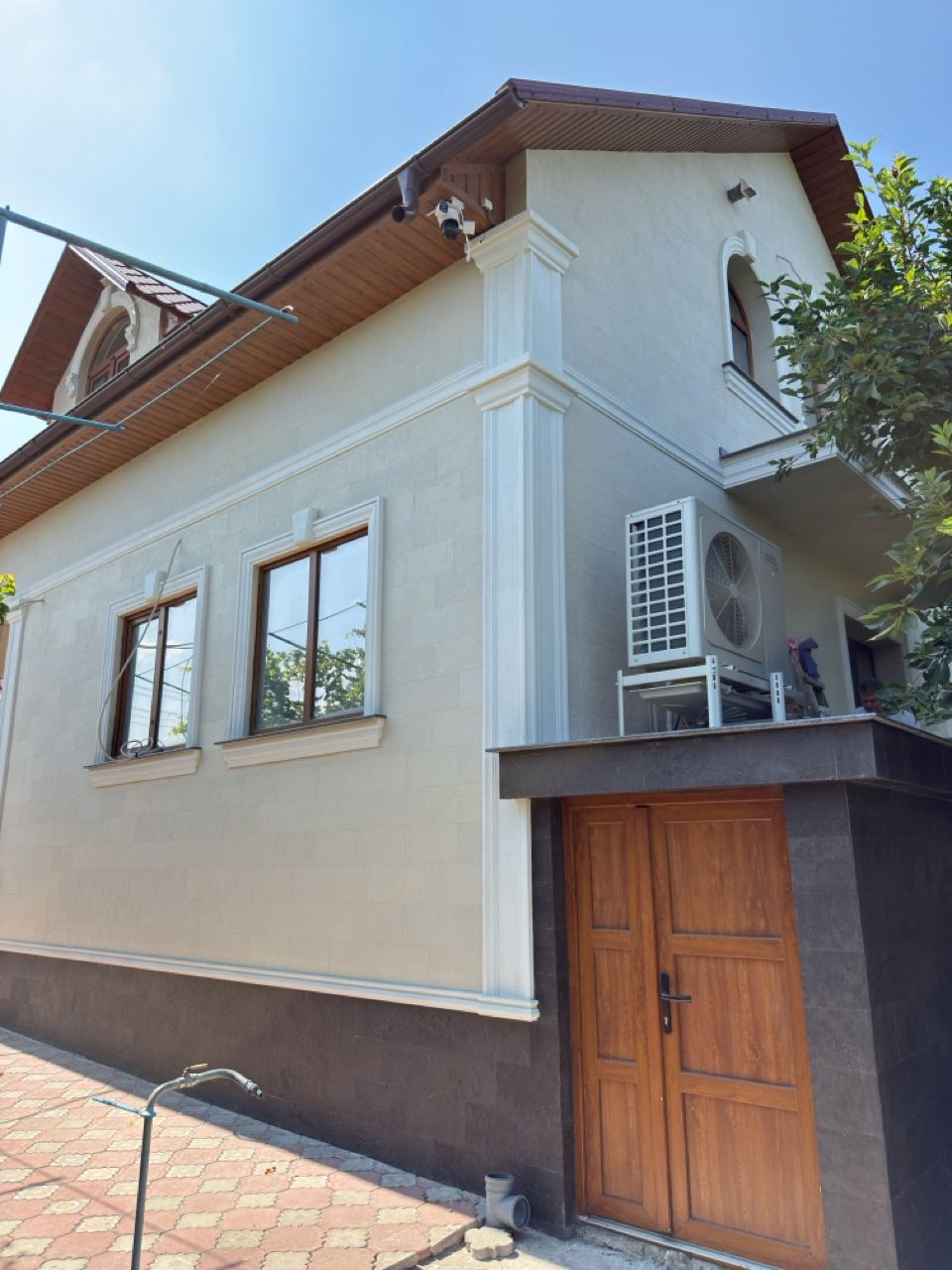 Gresie flexibilă fațada Pletaflex – casa in Costesti — 1
