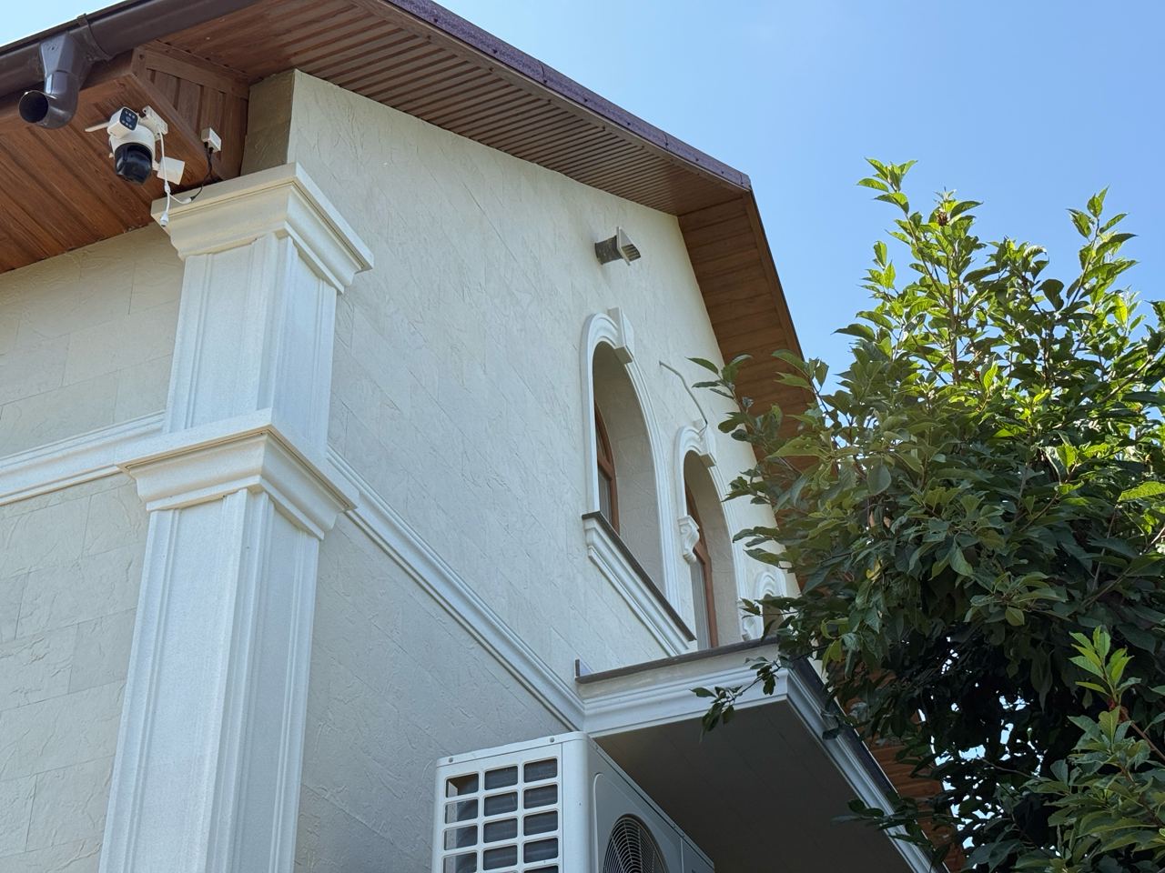 Gresie flexibilă fațada Pletaflex – casa in Costesti — 3