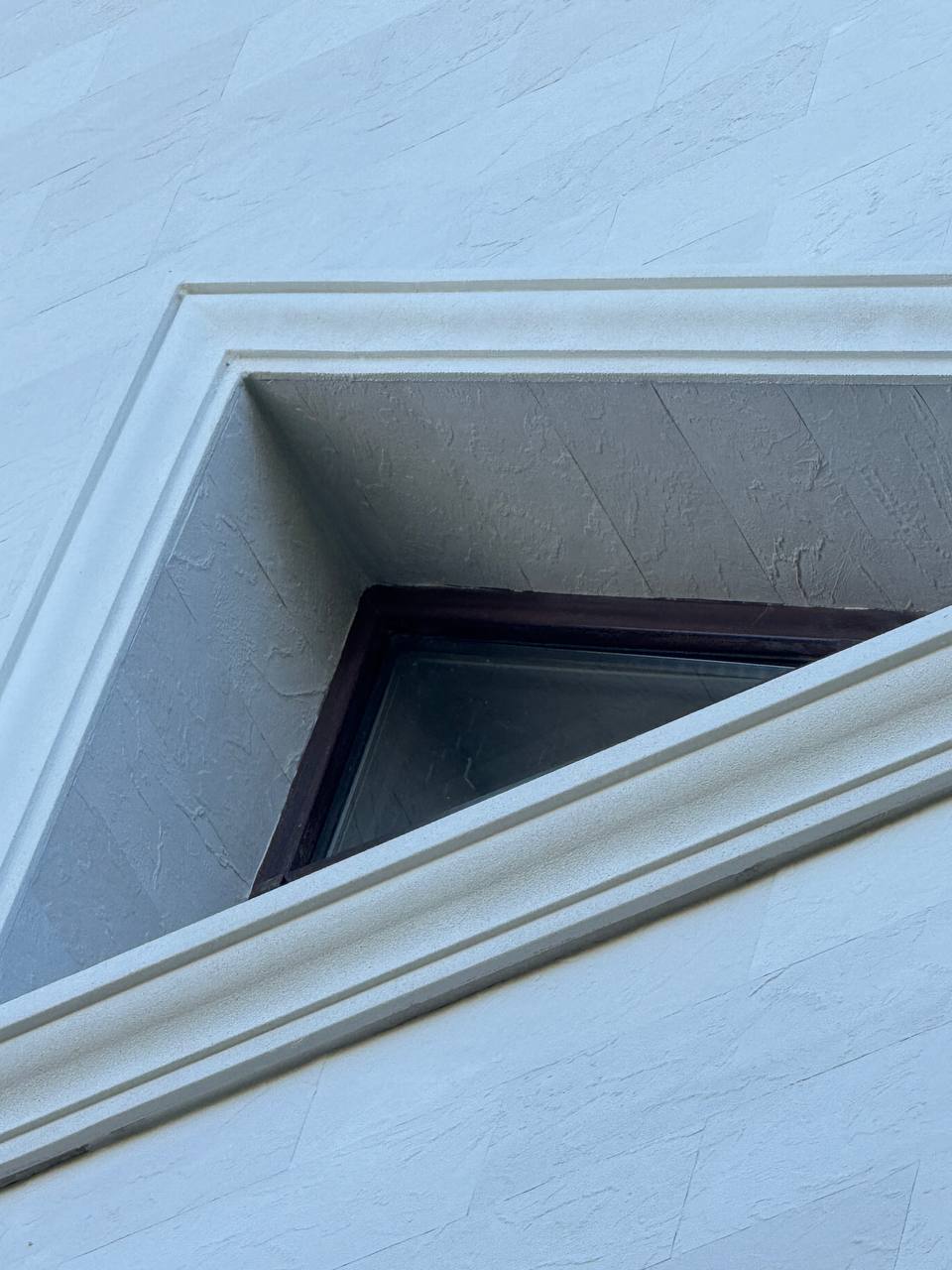 Gresie flexibilă pentru fațada - casa in Primaveriy — 4