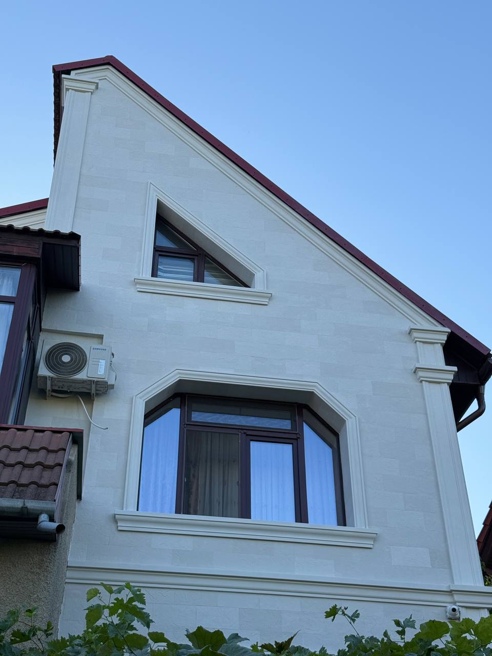 Gresie flexibilă pentru fațada - casa in Primaveriy — 8