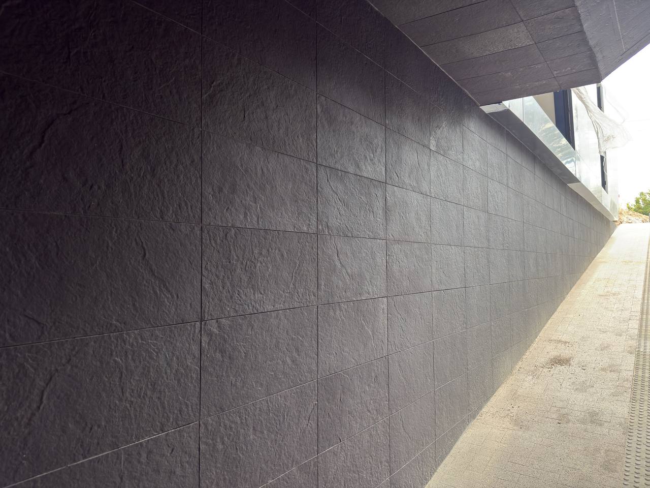 Piatră flexibilă – Mall in Chisinau — 1